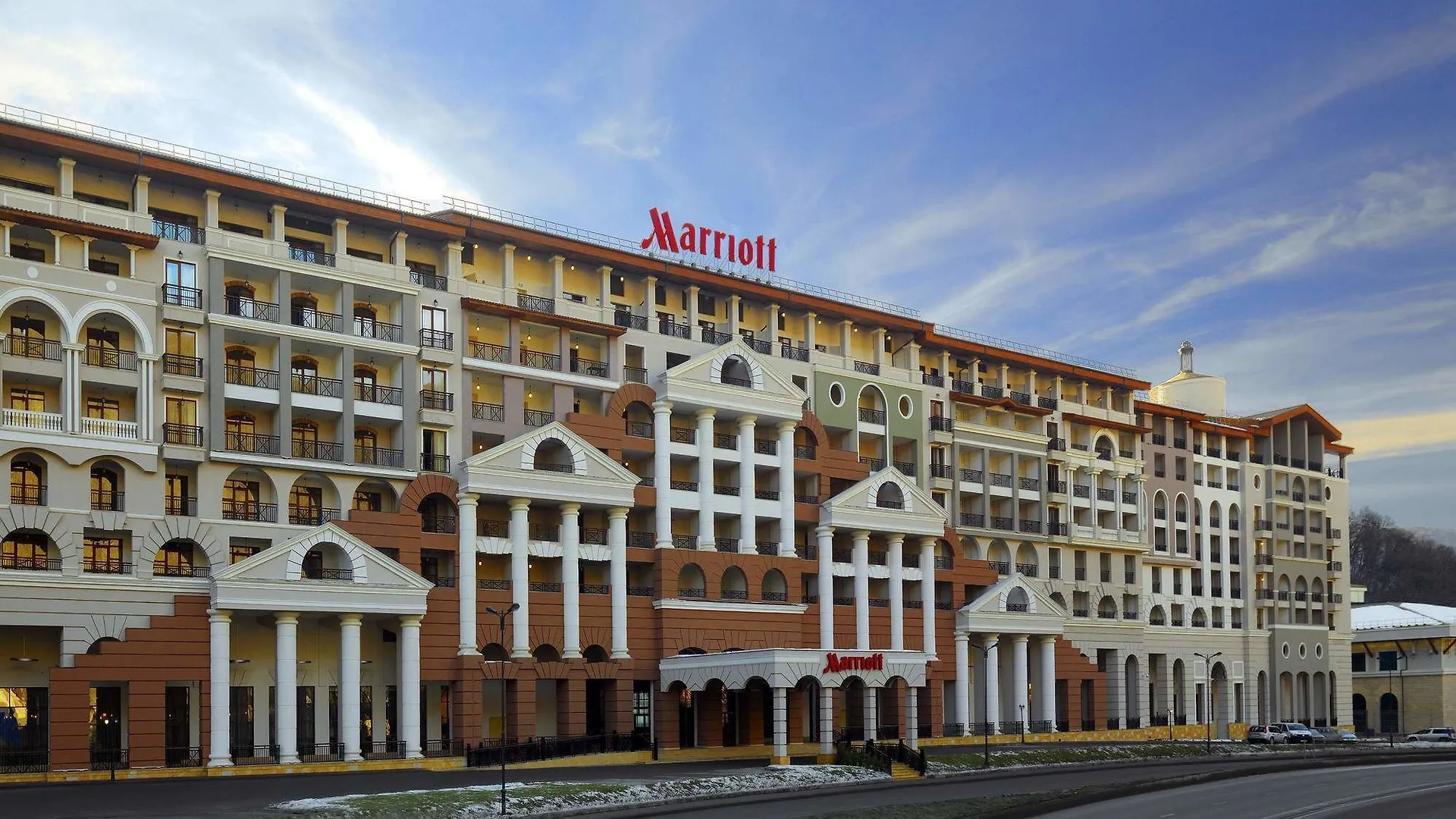 Marriott Sochi Krasnaya Polyana Hotel אתר נופש